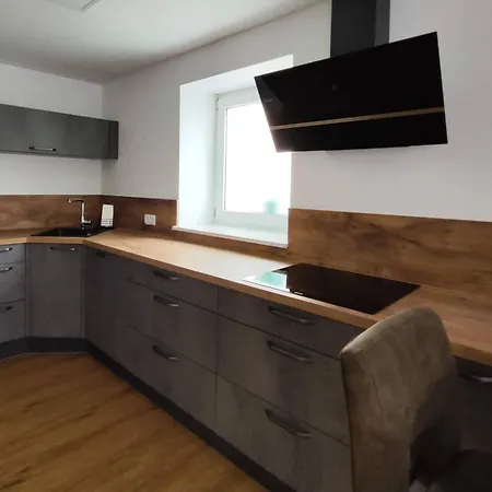 شقة Marissa - 24h Self-checkin - Zentral - Parkplatz - Terrasse *