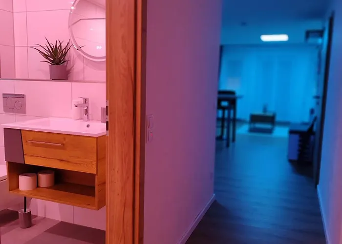 Lägenhet Marissa - 24h Checkin - Zentral - Parkplatz *